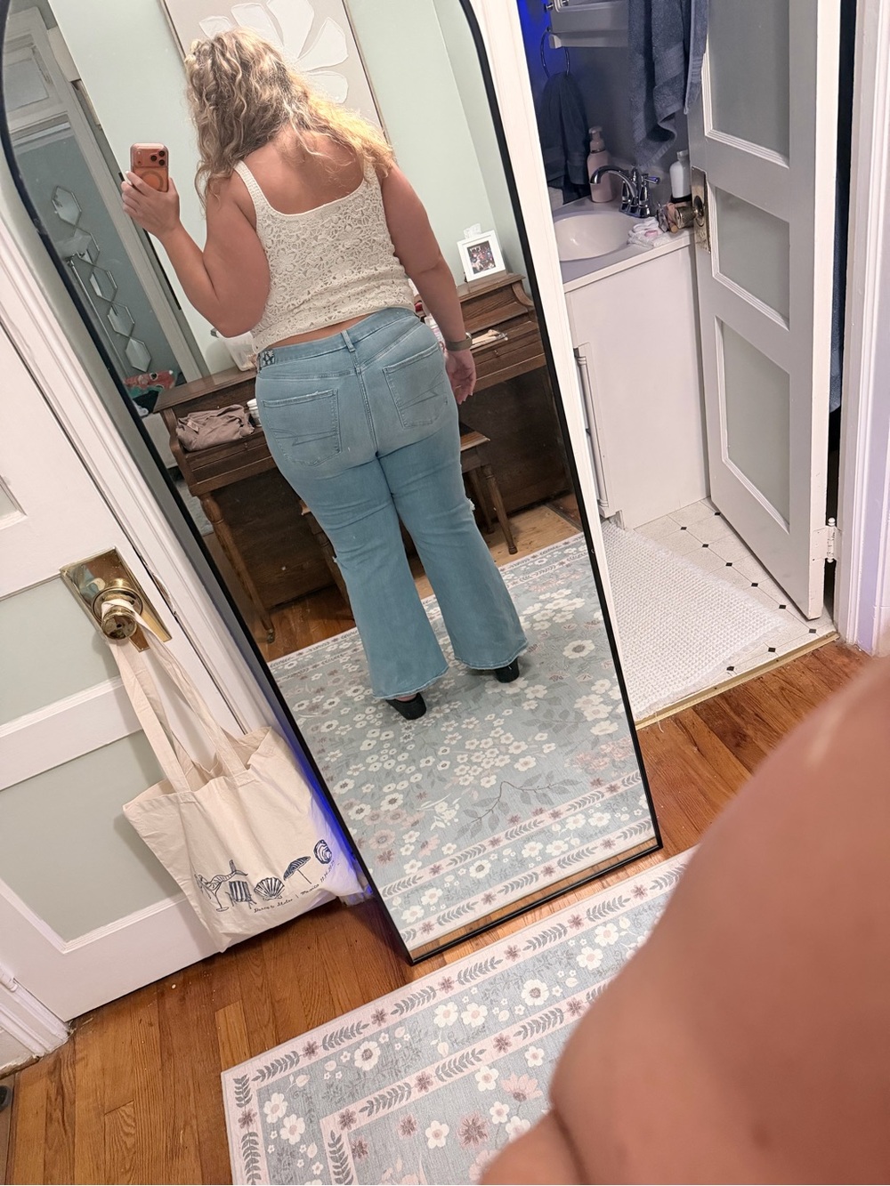 American Eagle Outfitters Light Blue Distressed Wide-Leg Jeans - Picture 3 of 3